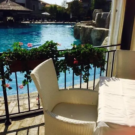 Lovely In Peaceful Family Near To Nesebar