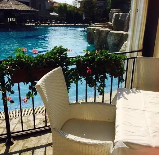 Lovely In Peaceful Family Near To Nesebar