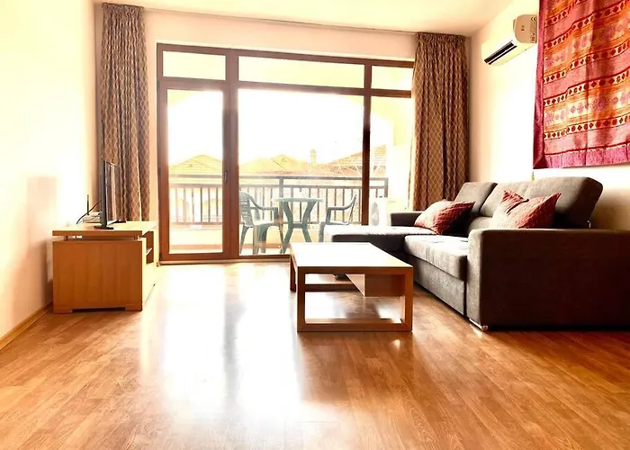 Lovely In Peaceful Family Near To Nesebar