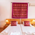 Lovely In Peaceful Family Near To Nesebar 아파트 *