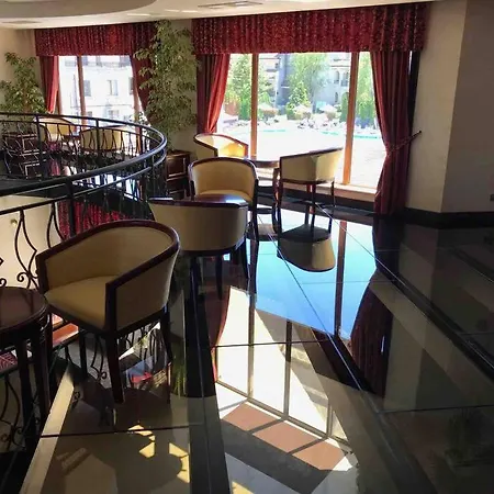 Lovely In Peaceful Family Near To Nesebar Apartment